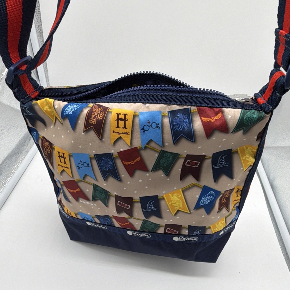 LeSportsac Harry Potter Crossbody Shoulder Bag Navy/Tan Quidditch Print Zippered